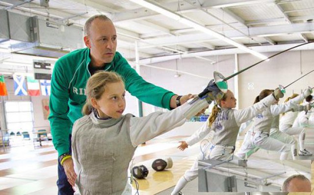 万国体育国际击剑中心击剑课程介绍