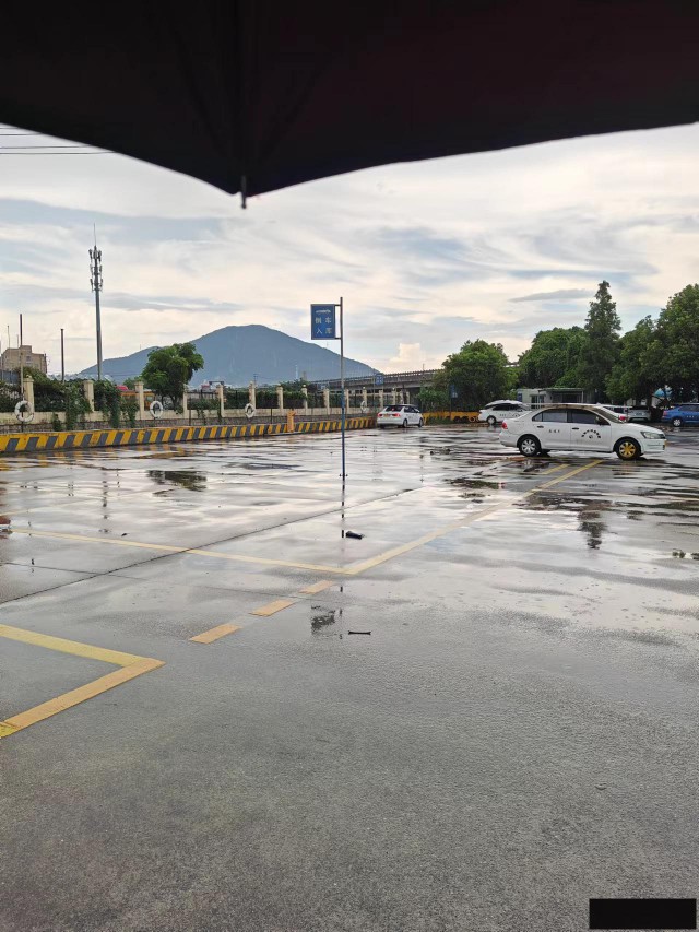 温州学手动挡找哪个驾校？