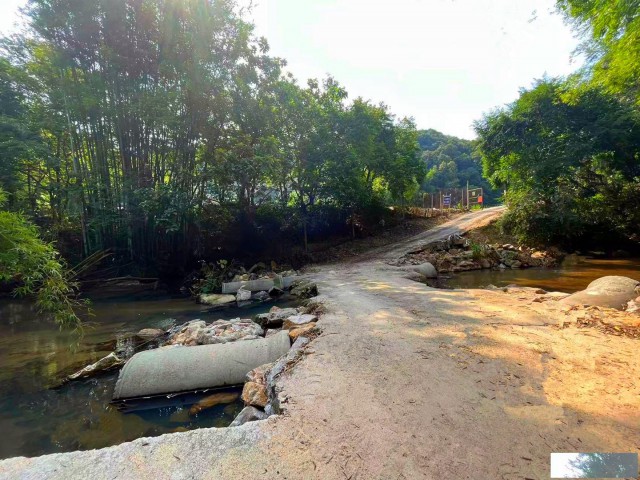 花都区旅游景区小河边30亩果园鱼塘房屋山庄整体转让