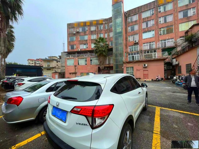 从化区街口城区一栋六层2878平方商铺楼房整体出租