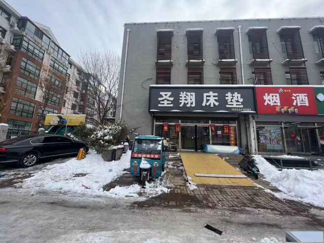 特佳铺编号2425运河区一城枫景门口门市出租