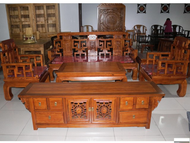 二手电器公司处理物质电脑回收二手空调实木家具