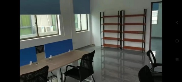 42元每方花都湖旁176方美都商务精装修拎包办公