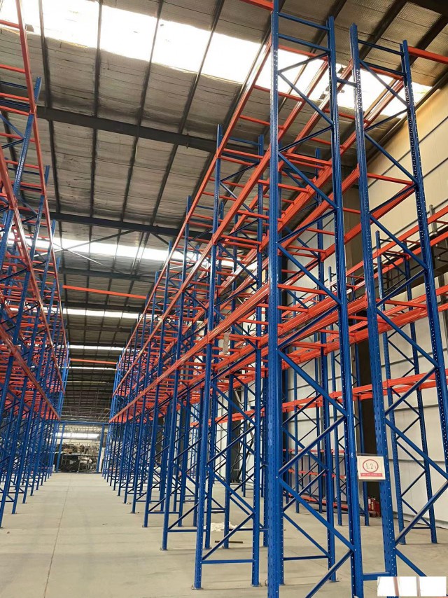 回收二手横梁式重型货架二手货架回收出售