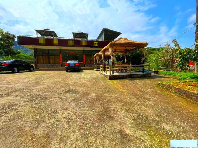 从化区良口旅游区1.2亩土地180平方楼房山庄转让