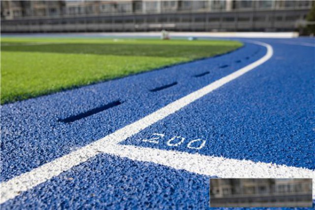 硅PU球场的保养方法