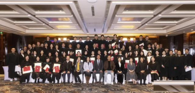 2025考研初试公布调剂没着落你还有人大女王金融硕士可选