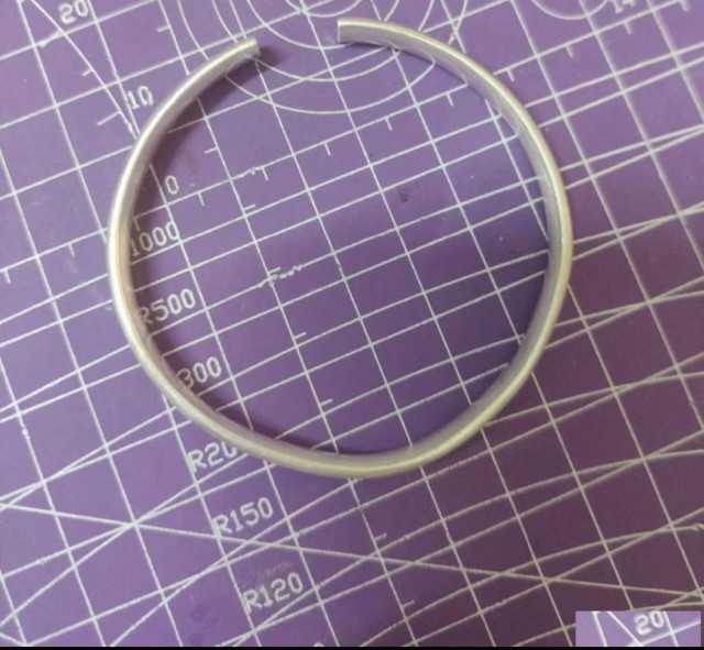 苏州正八方金属材料科技有限公司高价回收白银废料！