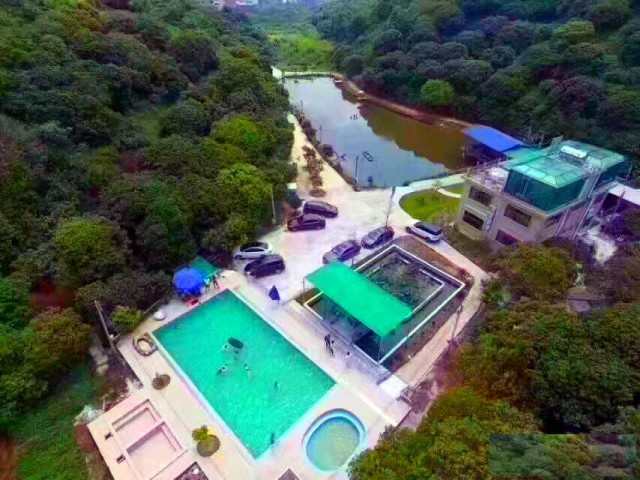 从化区太平镇7亩果园鱼塘餐厅楼房度假山庄整体出租