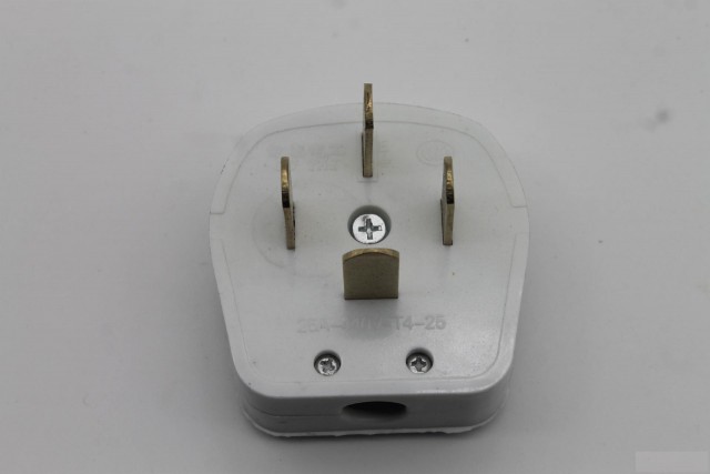 杭州三相四线插头