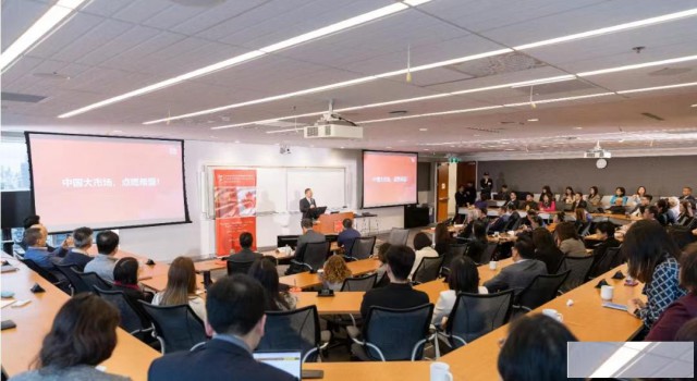 挖到宝了，人大女王金融硕士让金融人无畏金融业内卷