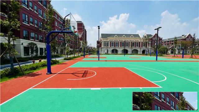 高弹球类场馆和硬地球场的区别？