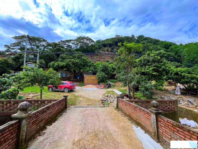 从化区温泉镇溪水边14亩民宿餐馆庄园整体转让