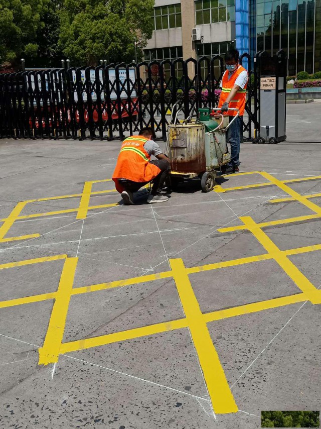 北京通州区标志牌园区焊接护栏