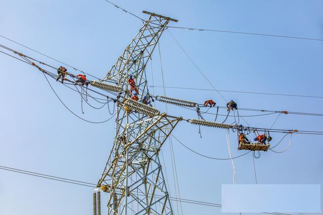 转让郑州建筑二级市政二级电力二级机电二级石油化工二及资质