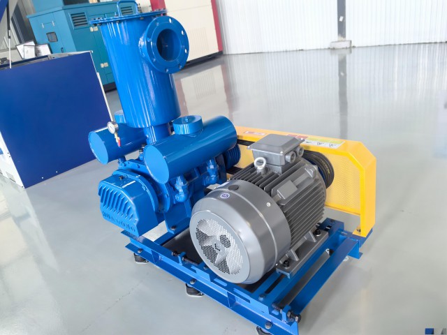 选择罗茨风机厂家的关键因素