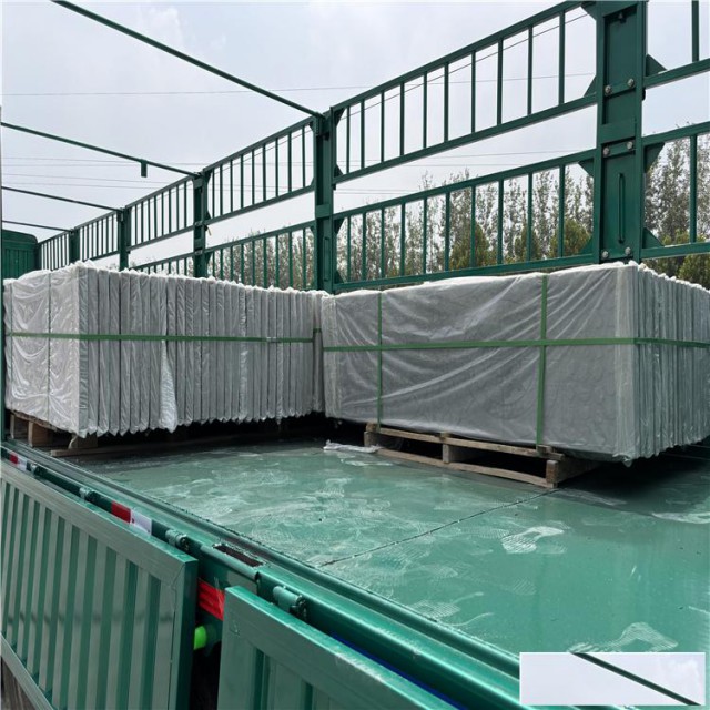 鹅卵石水泥电缆沟盖板防滑设计坚固耐用铁锐工厂供货