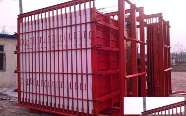 立模轻质隔墙板生产设备