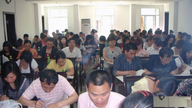 荆州（沙市）会计培训班有哪些？快来长江会计，名师任教保证质量