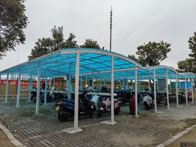 优质耐力板阳光板雨棚搭建安装公司