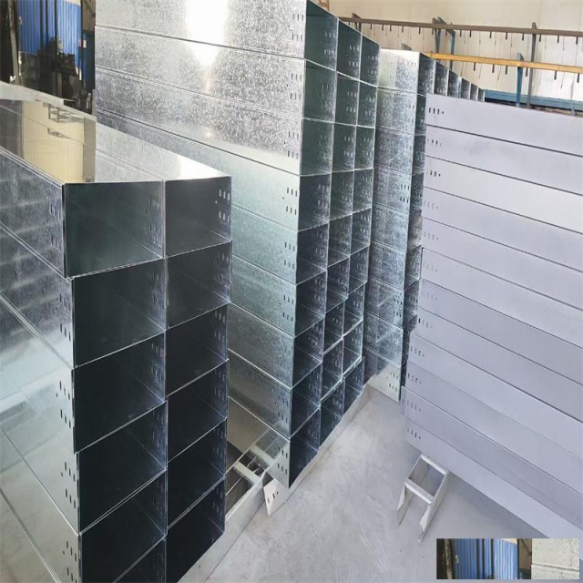 桥架厂家直供镀锌槽式桥架电缆桥架江西福建广东全国发货量大从优