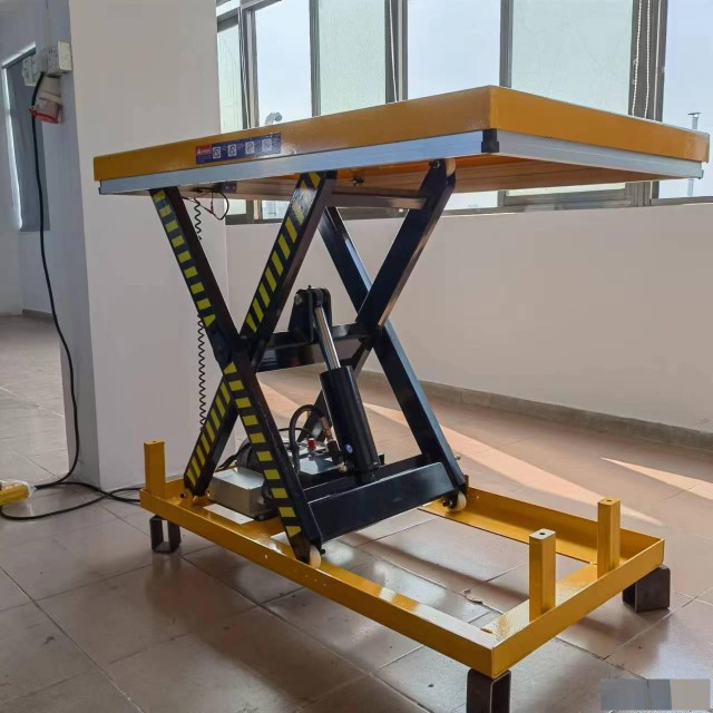 佛山移动式车载升降平台登高作业升降机直销厂家