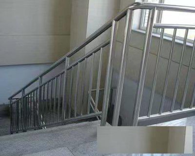 海淀区翻新护栏按需焊接不锈钢铁艺制作加工