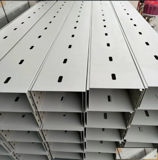 广东深圳厂家直销托盘式桥架阻燃耐火电缆桥架量大从优全国发货