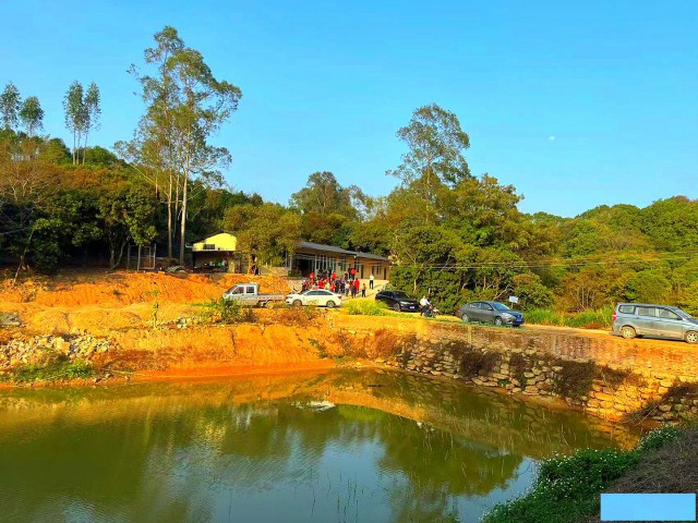 从化区龙潭墟附近25亩鱼塘果园房屋农庄整体转让