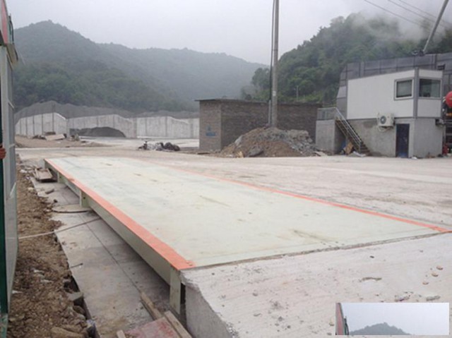 杭州回收二手地磅建德富阳临安回收100吨地磅