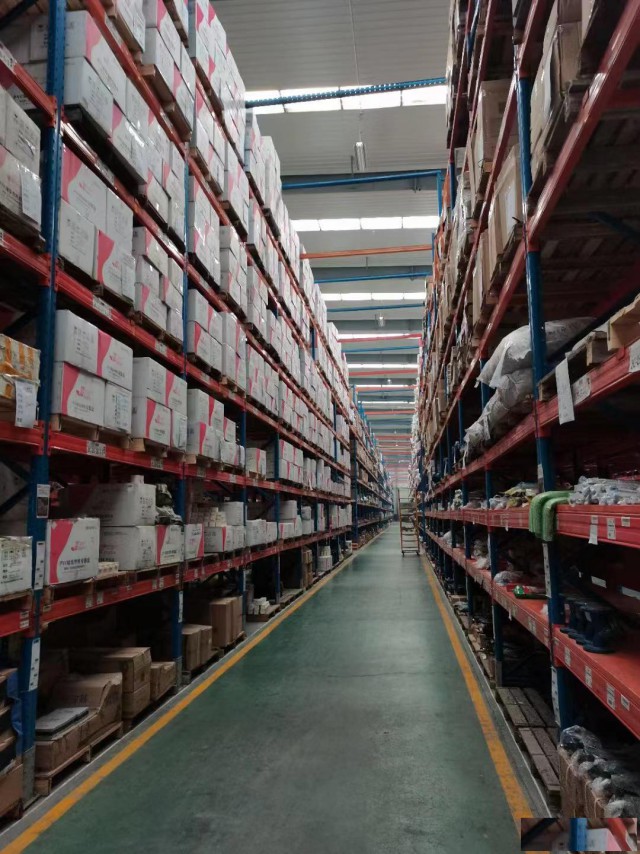 天津货架回收批量收购库房中型/重型/高位货架