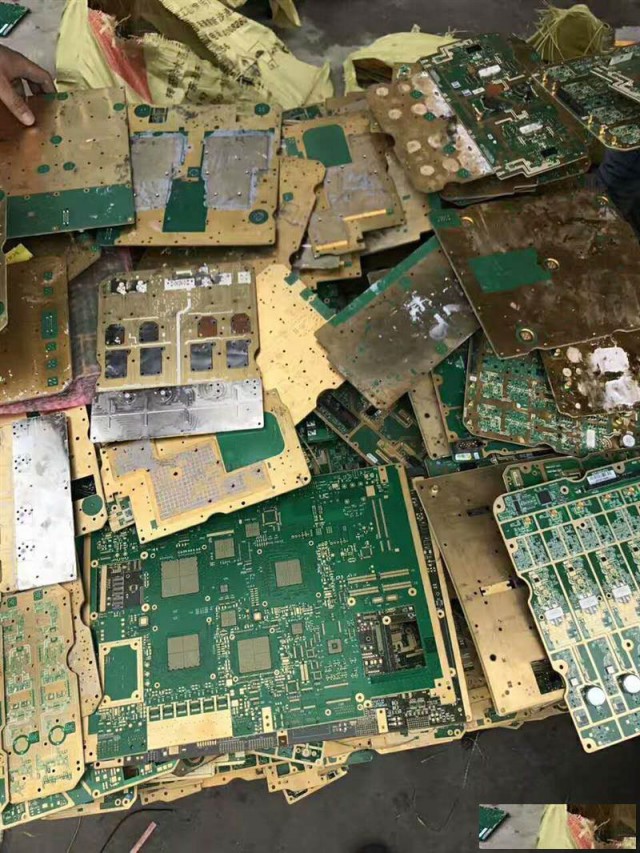 高价回收线路板通讯板电路板镀金板底板通讯设备天津等