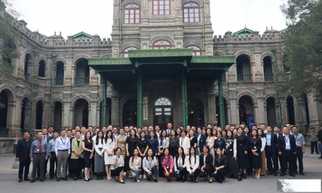 提升金融实力，中国人民大学与加拿大女王大学金融硕士不可错过