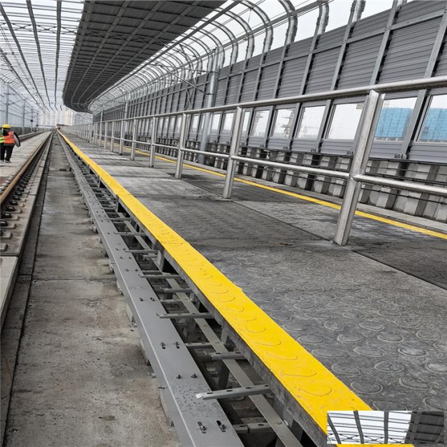 rpc混凝土地铁疏散平台产品稳固性能好铁锐供货