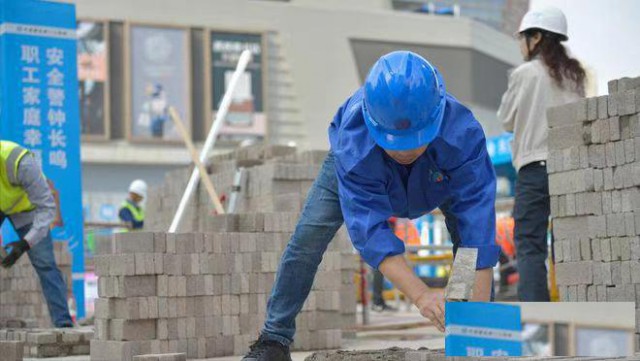 造价员：用数据构建建筑经济的稳固基石