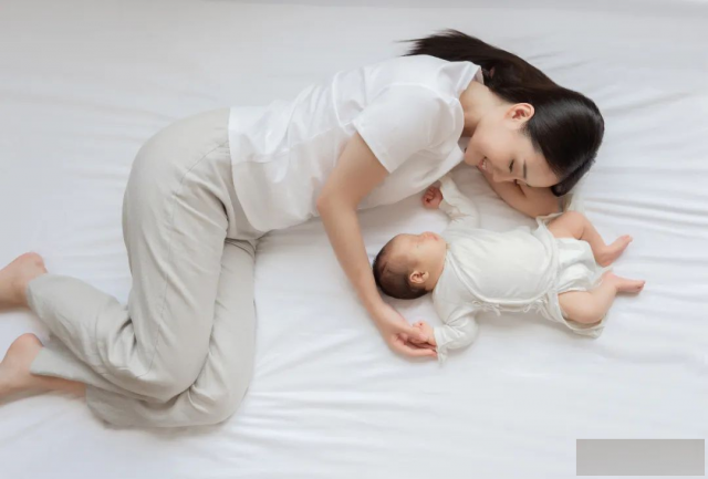 产后康复之旅：重塑身心，拥抱新生