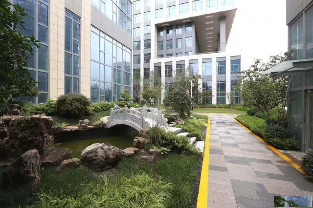 崂山绿谷瀚章办公楼低价出租