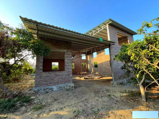 广州从化区附近溪水边有2.3亩庄园房屋整体出租