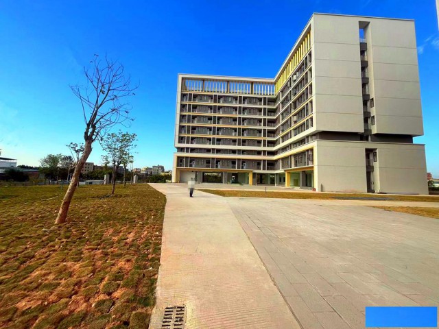 广州白云区有30亩学校场地4.9万平方楼房整体转让