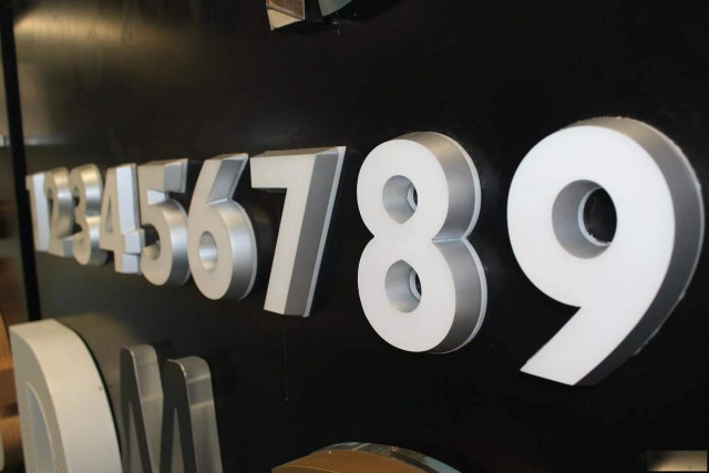 上海长宁区霓虹灯定制，上海灯箱广告牌维修制作