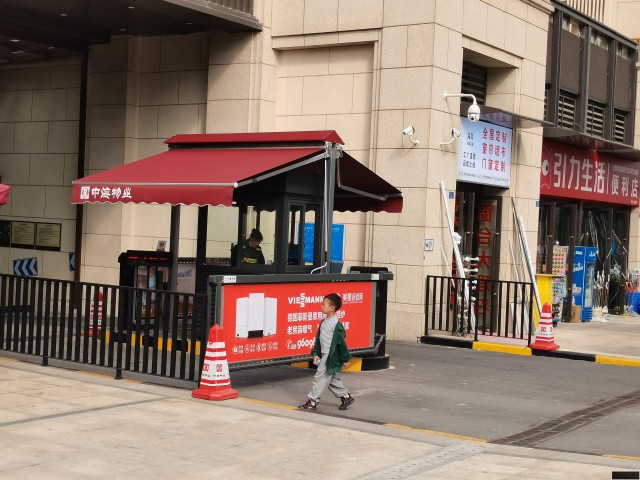 露台棚遮阳雨棚定做室外推拉篷制作厂家那家好