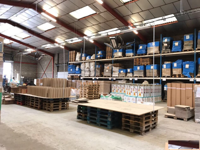 伟而特红外供暖：德国电商高大仓库的供暖解决方案