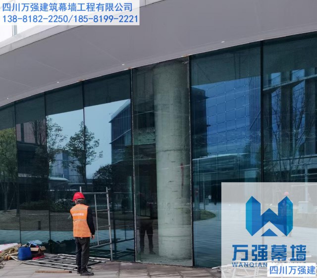 高空玻璃幕墙拆除安装工程，万强值得您的青睐