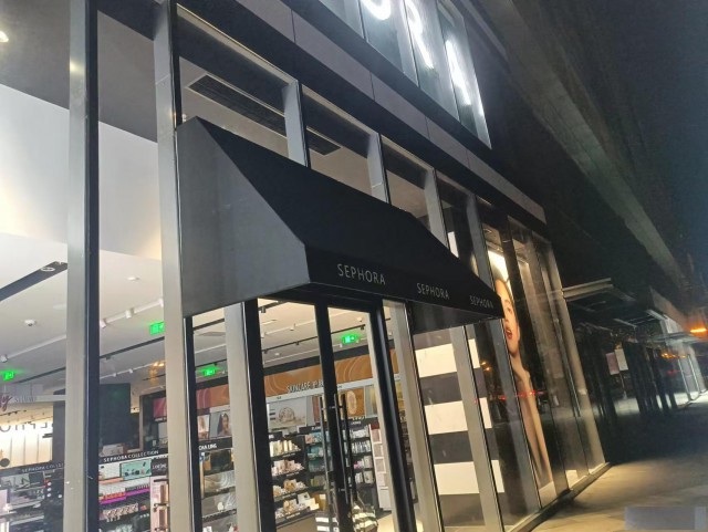 成都户外电动伸缩遮阳棚推拉篷法式蓬哪家好