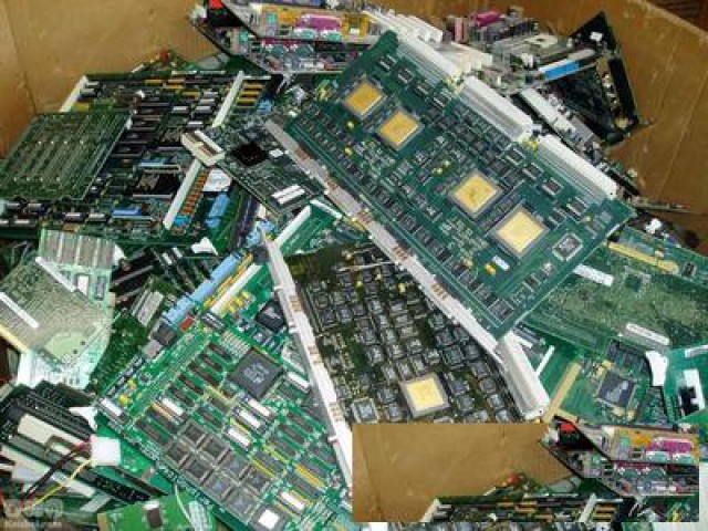 回收电脑交换机服务器线路板UPS电池网线