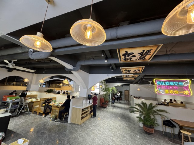 特佳铺编号2530任丘渤海西路420平纯一层店铺外兑