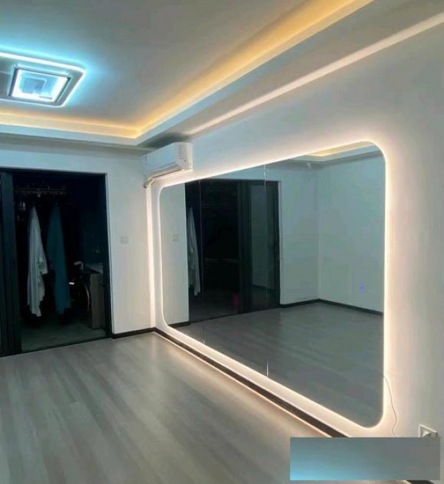 西城区定制各种玻璃镜子