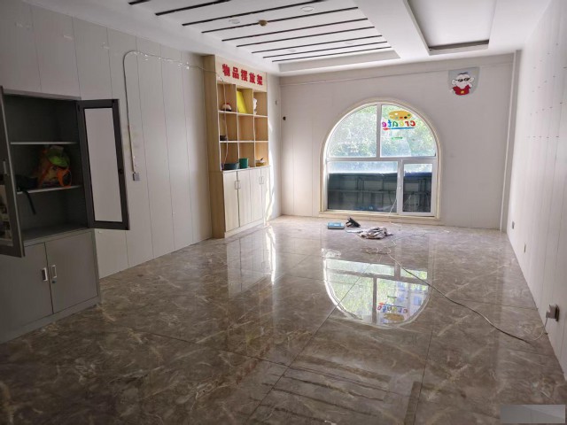 特佳铺编号25220荣盛附近凤凰城C区门市二楼出租