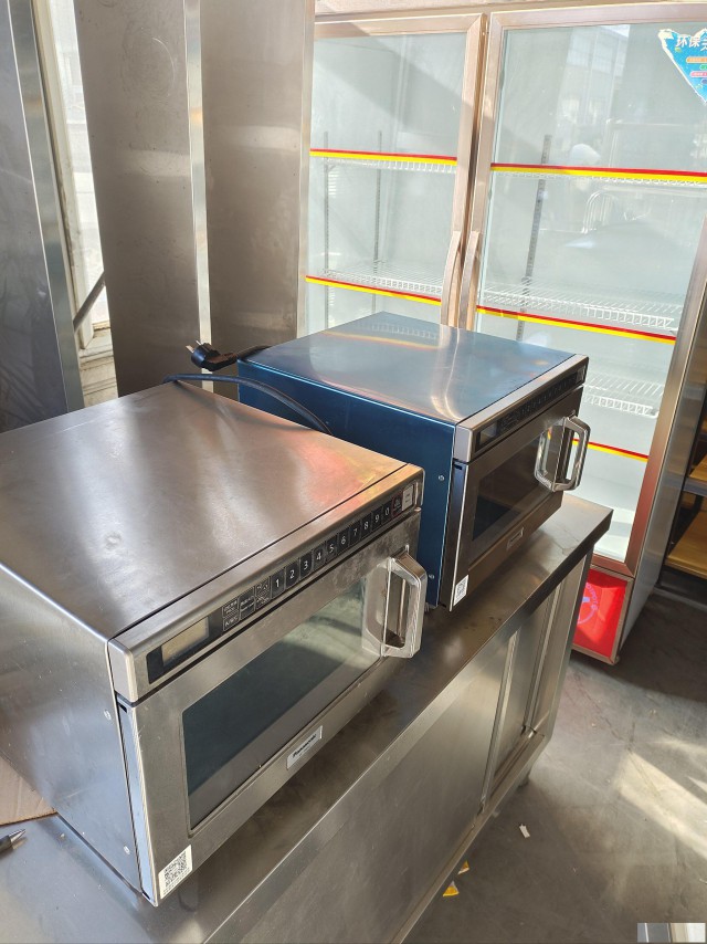 北京回收新风机组拆除回收空调旧风机盘管电话