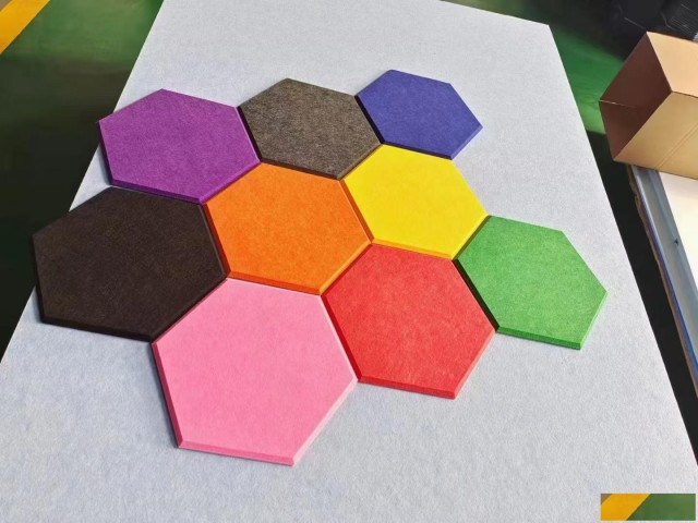 定制环保异形聚酯纤维吸音板源头厂家直供源头厂家直供